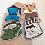 poignées cuisine décoratives motifs tasses cafetière bleu beige marron blanc opaques