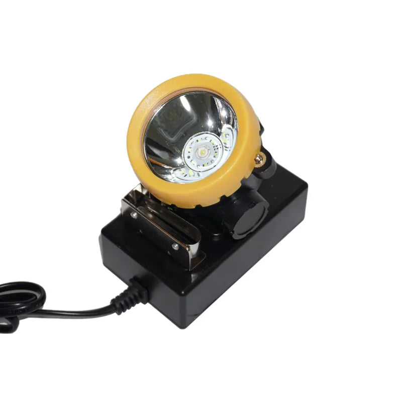 lampe frontale led noire pratique chargeur incluse ceinture ajustable camping chasseextérieur