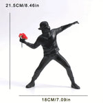 figurine humaine résine lanceur fleurs décoration maison moderne street art blanc noir rouge