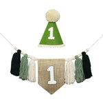 guirlande festivite couronne numerale deco chambre enfant motif pompon boho couleur neutre festive