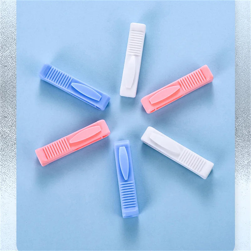 outil déballage ampoules blanc bleu rose rayures verticales pratique ergonomique respectueux environnement