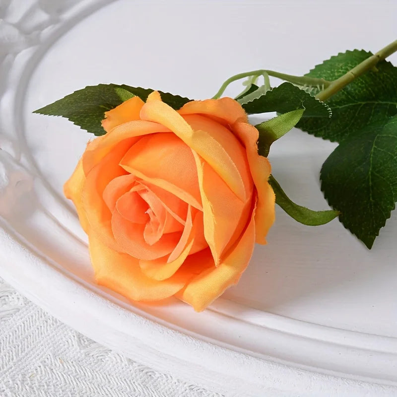 bouquet roses artificielles blanc rouge feuilles vertes classique decoration maison anniversaire saint valentinintérieur