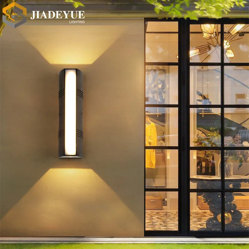 projecteur led moderne ip65 noir blanc mural exterieur jardin allée lumière escaliers