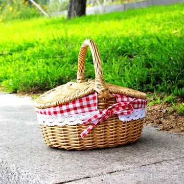 panier pique nique osier rustique poignees decorations fleurs ruban vichy rouge