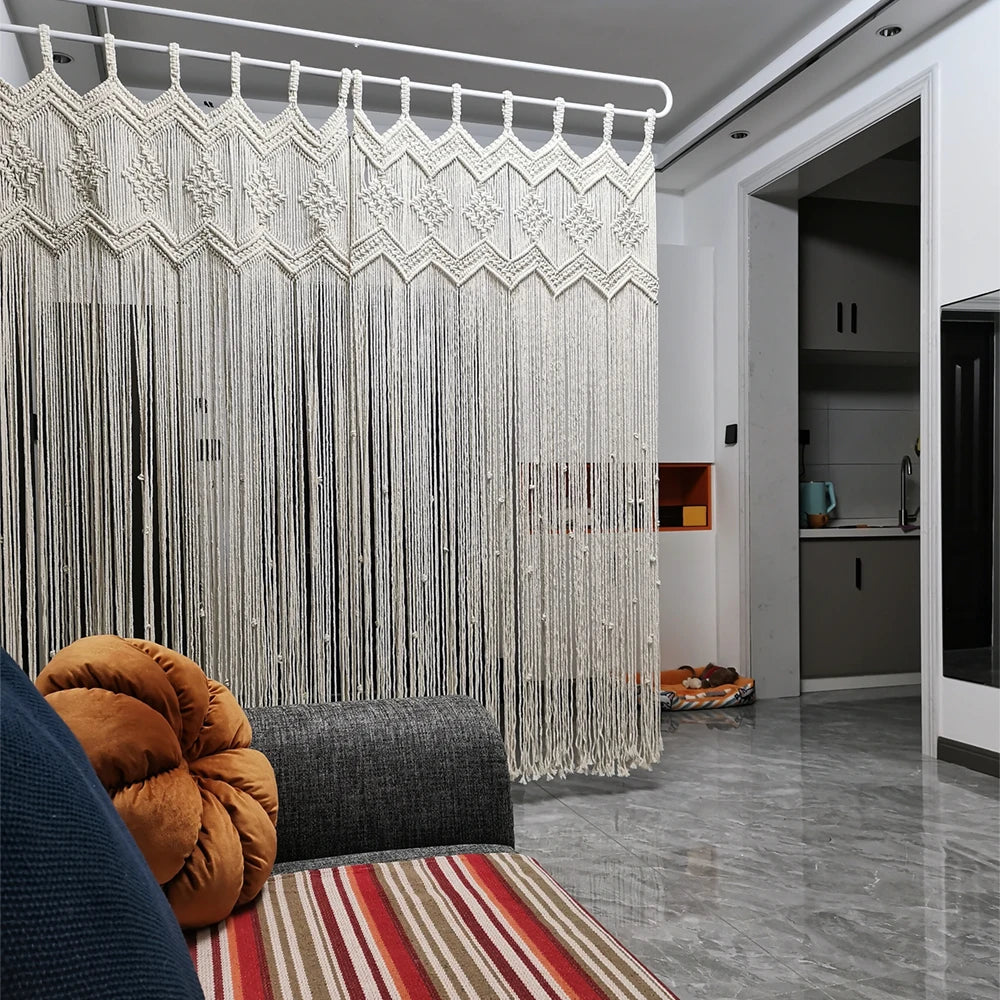 rideau macramé blanc crème motifs géométriques franges boho chic crochet métallique