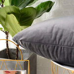 coussin velours gris moderne opacité carré lit décoration sofa chaise voiture