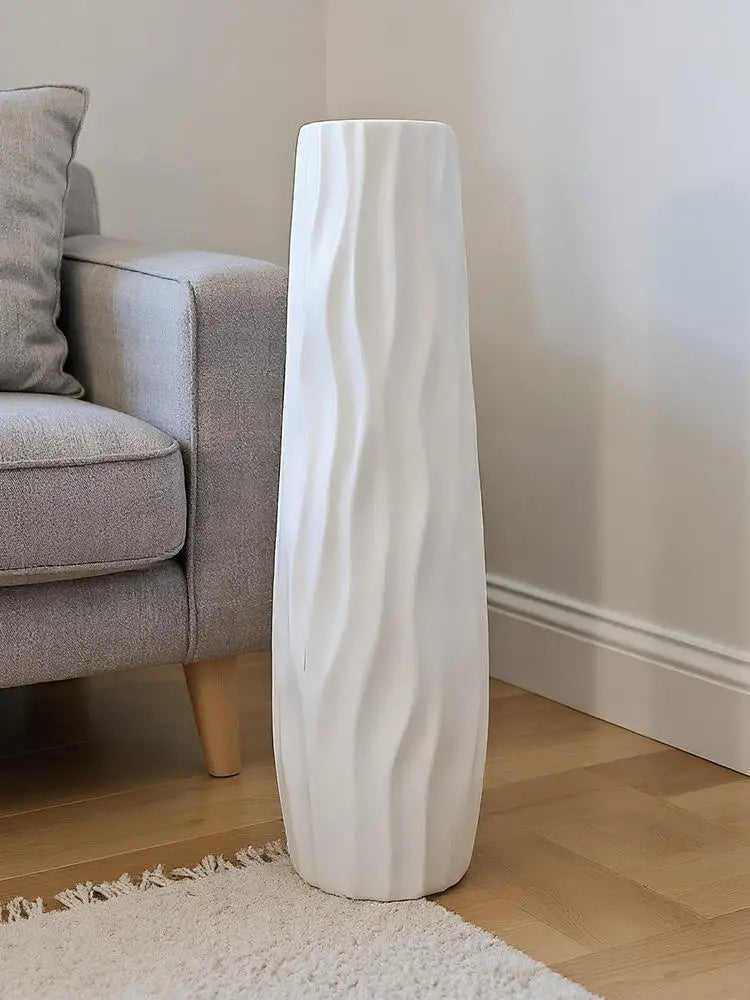 vases decoratifs blanc noir texturés ondulés moderne plumes paon lotus sèches