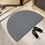 tapis bain pierre diatomite moderne gris légerement rugueux respectueux environnement rapide absorption antidérapant