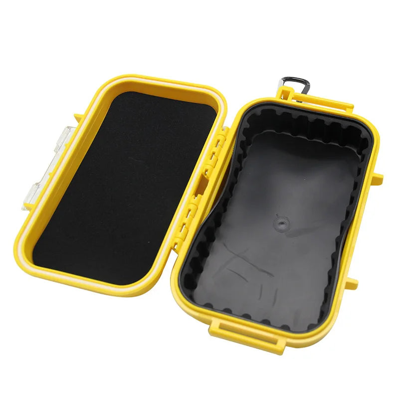 boîte étanche jaune rouge pratique carabine intérieur noir mat externe transparent robuste camping