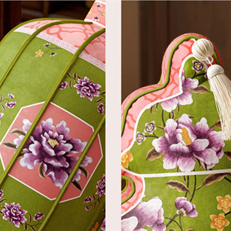 coussin carré velours fleur peony oiseau classique vert rose violet blanc