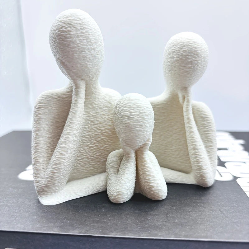 décoration abstraite couple enfant figurine moderne blanche noire minimaliste
