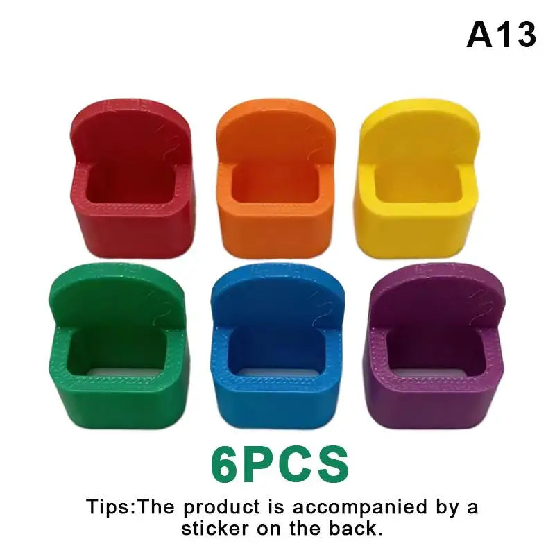 rangements ciseaux adhésifs polyvalents broderie outils plastique jaune bleu vert rouge noir moderne imprimé