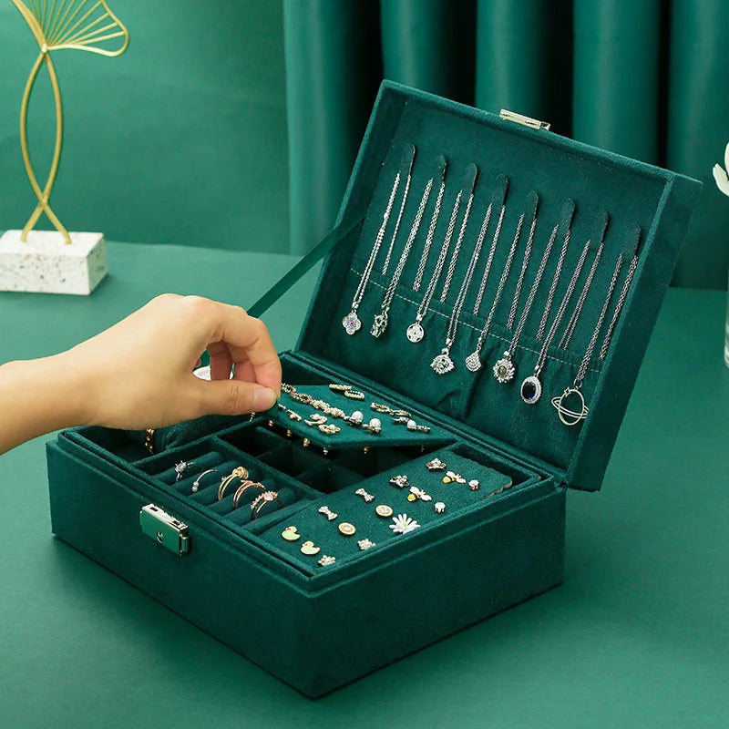 boîte bijoux velours vert foncé classique cadenas rangement colliers anneaux pendentifs boucles doreilles