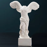 statuette victoire samothrace resine blanche ailes detaillees art grec antique deco