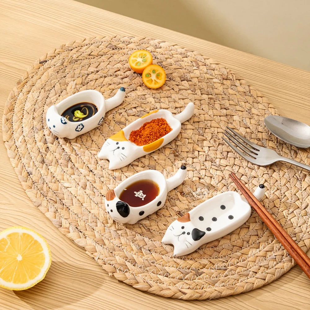 assiettes sushi blanc noir chats mignon cartoon fourchette cuillère chaussettes serviette
