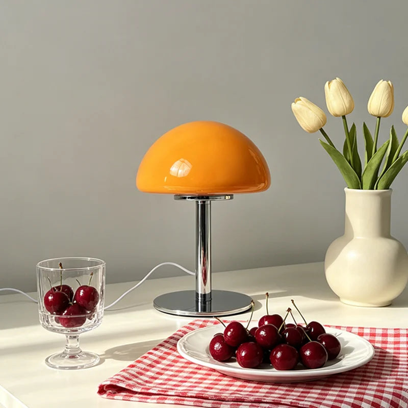 lampe table moderne blanc jaune orange vert opacité base plate prise usb cable alimentation