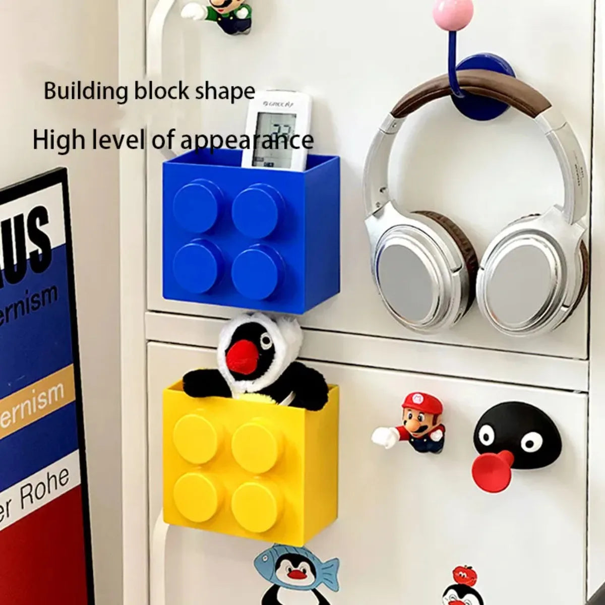 boîte rangement aimants murale cuillères boutons lego rouge bleu moderne ludique respectueux environnement