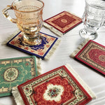 serviettes table servantes motifs géométriques floraux tissu épais rouge vert bleu beige traditionnel