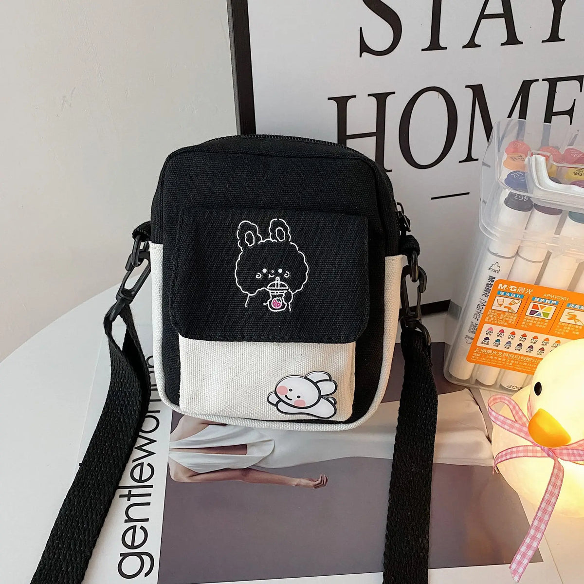 sac bandoulière femme toile dessin animé noir blanc rose moderne poche avant fermeture glissière