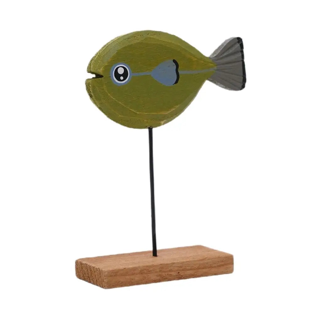 poisson bois artisanal peint vert rouge jaune gris salon decoration maison tringle socle