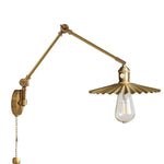 lampe murale industrielle dorée lisse fixée mur interrupteur câble électrique moderne cuisine chambre