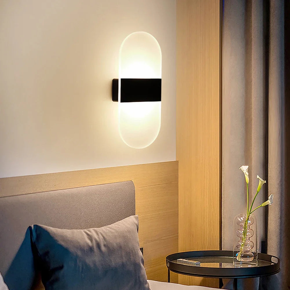 lampe murale led rechargeable aimantée veilleuse tactile blanc noir moderne chambre couloir décointérieur