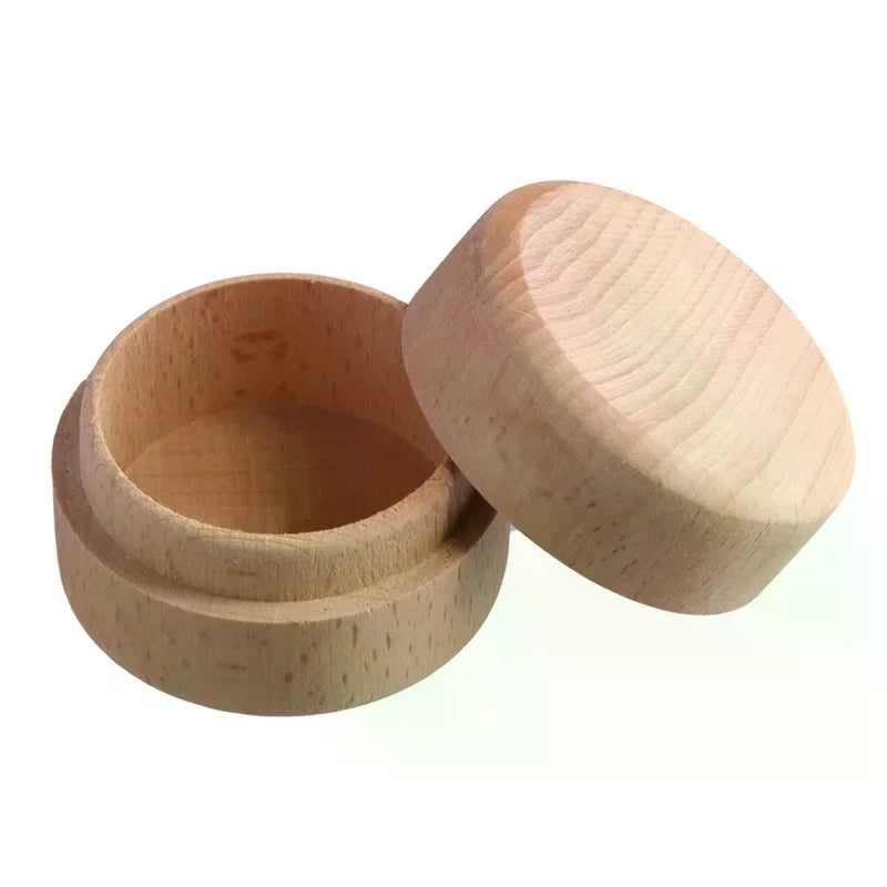 boîte rangement bijoux bois naturelle minimaliste grain visible hauteur 3.5cm diamètre 5cm organisation simple
