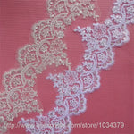 tissu dentelle fleur paillettes blanc rose beige vert mariage translucent brodé polyester 11.5cm