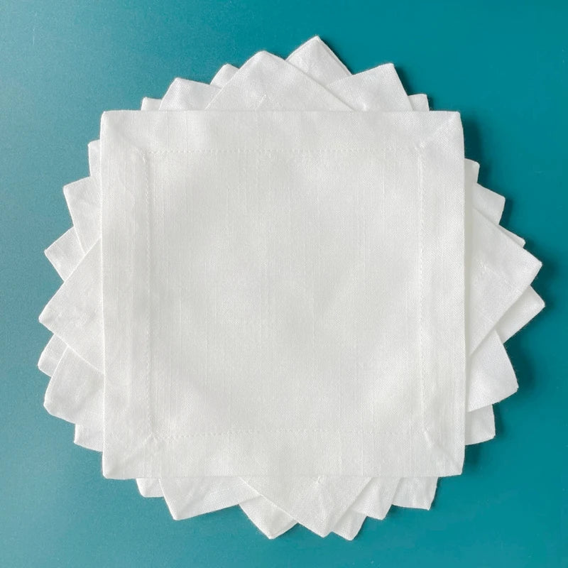 serviettes table brodées frangées ruban blanc élégantes mariage fête différentes tailles disponibles