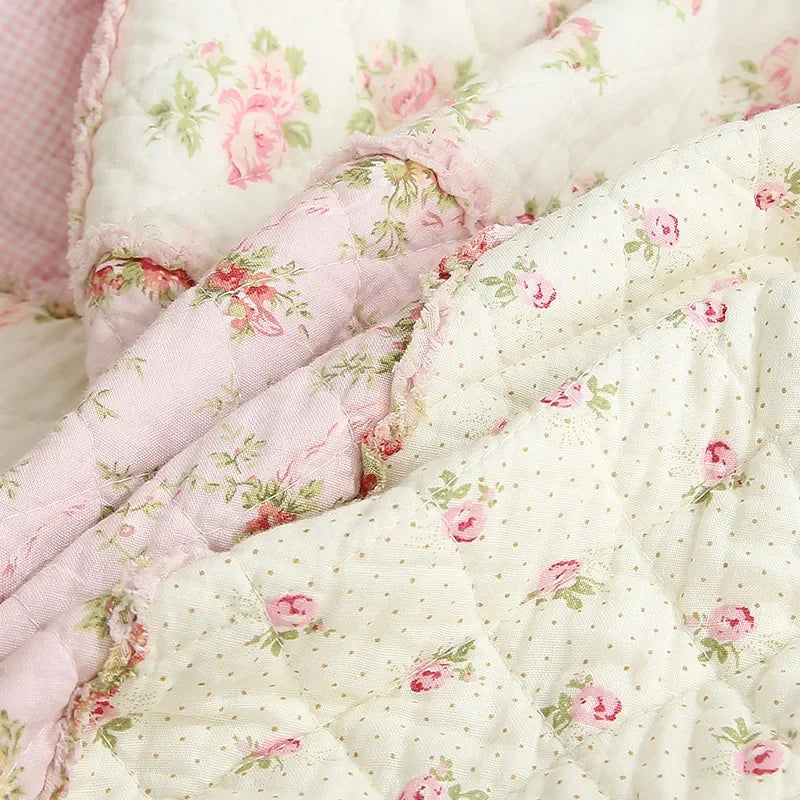 couverture coton patchwork fleurs rose feuilles vertes 150x200cm maison toutes saisons