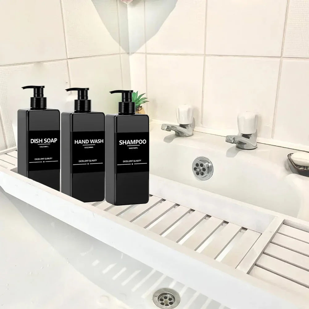 flacons savon liquide noir vert transparent moderne minimaliste rechargeables salle bain cuisine