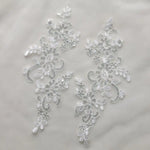 patchs tissu brodé appliques dentelle motif floral rouge bleu doré