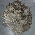 serviettes table rondes pvc fleurées classiques 38cm beige gris clair doré élégantes 10 pièces