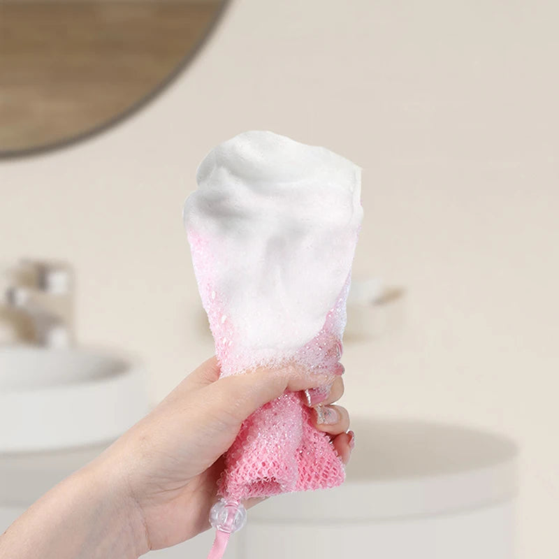 sac savon blanc rose maille fine ruban simple pratique douche