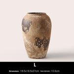 vase japonais ikebana branches séchées minimaliste rustique couleur beige marron