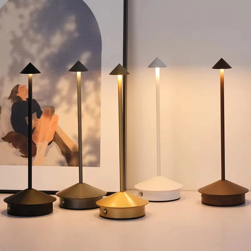 lampe table moderne rechargeable led multitouches couleurs noire blanche rose