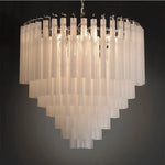 Suspension lumineuse moderne blanc translucide rangées verticales tubes chaîne métallique sources lumineuses 10 15m²