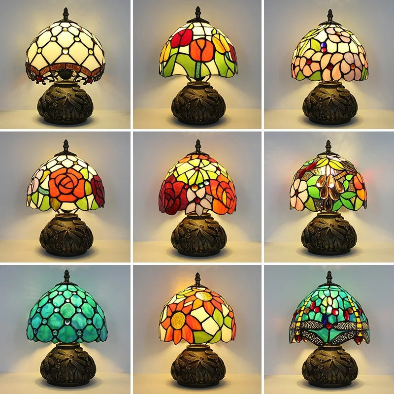 lampe table tiffany verre coloré motifs floraux interrupteur bouton classique multicolore