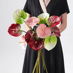 bouquet artificiel rouge rose vert blanc moderne feuilles pétales opacité extérieur mariage fête prénuptiale