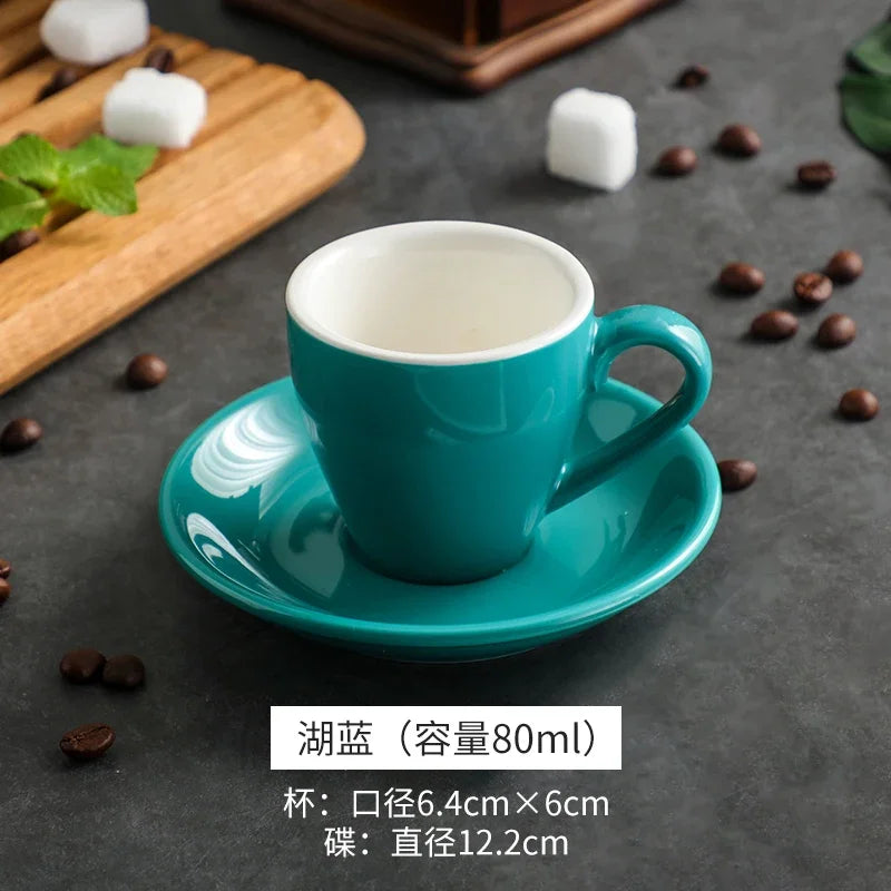 tasses céramique porcelaine poignée cuillères moderne rouge vert bleu jaune blanc