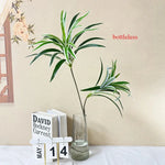 plantes artificielles branche verte feuilles blanches décor intérieur moderne minimaliste cartes foul season flower