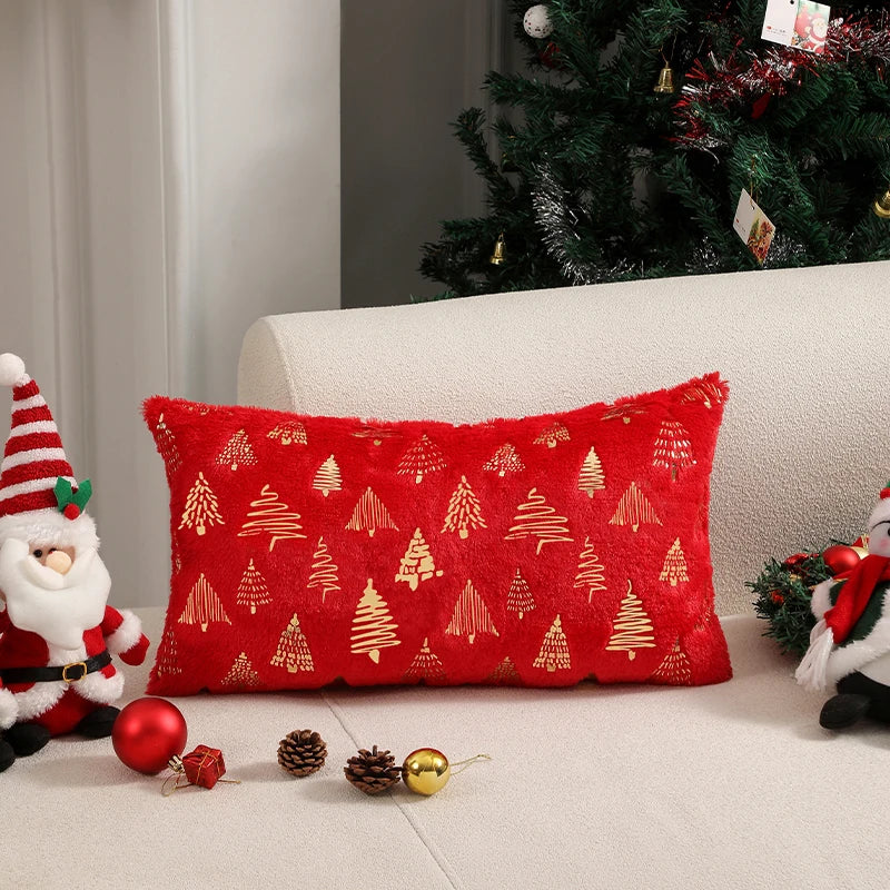 coussin peluche rouge motif sapins dorés 45x45cm respectueux environnement festif