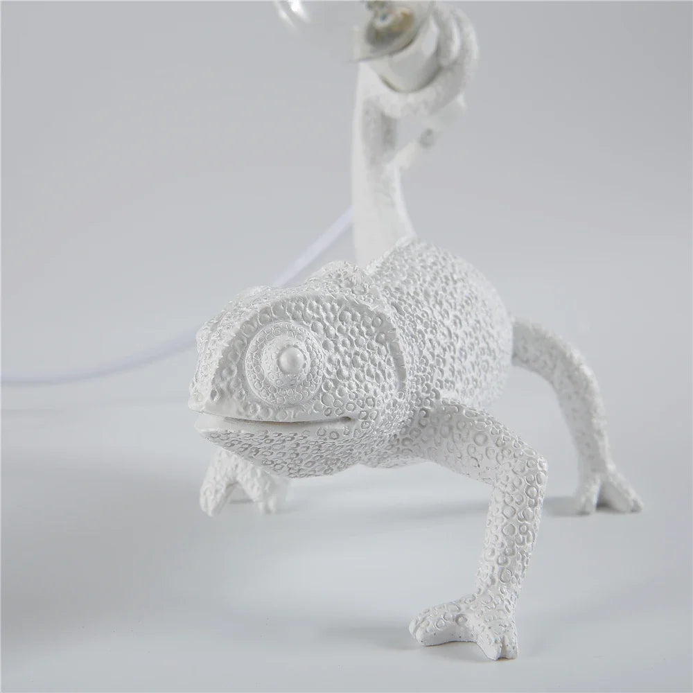 lampe posée lézard blanc texture moderne adhésif ampoule câble électrique chambre coucher lumière led