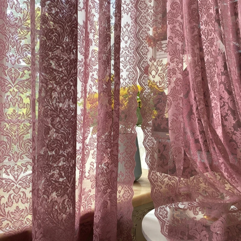 rideaux voilage dentelle florale romantique vintage rose fuchsia chambre