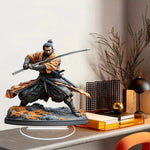 statue samouraï décoration traditionnelle guerrier arts martiaux japonais bleu blanc marron