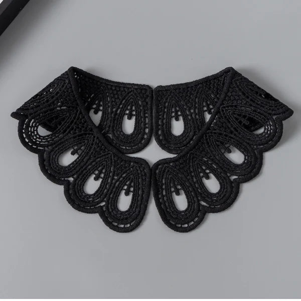collier dentelle blanc noir ajouré classique élégant opaque accessoire mode tricot polyester coton
