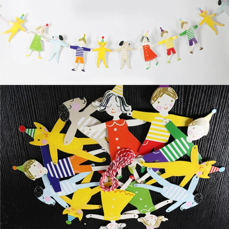 guirlande multicolore personnages dessin animé chapeaux fête rayures anniversaire enfantin