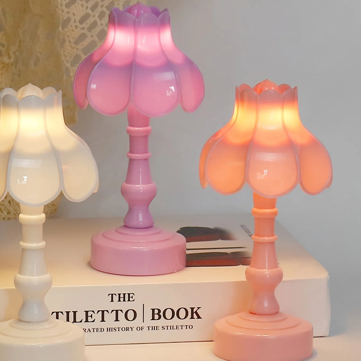 lampe decorative vintage mini led rose blanc telephone comparaison taille