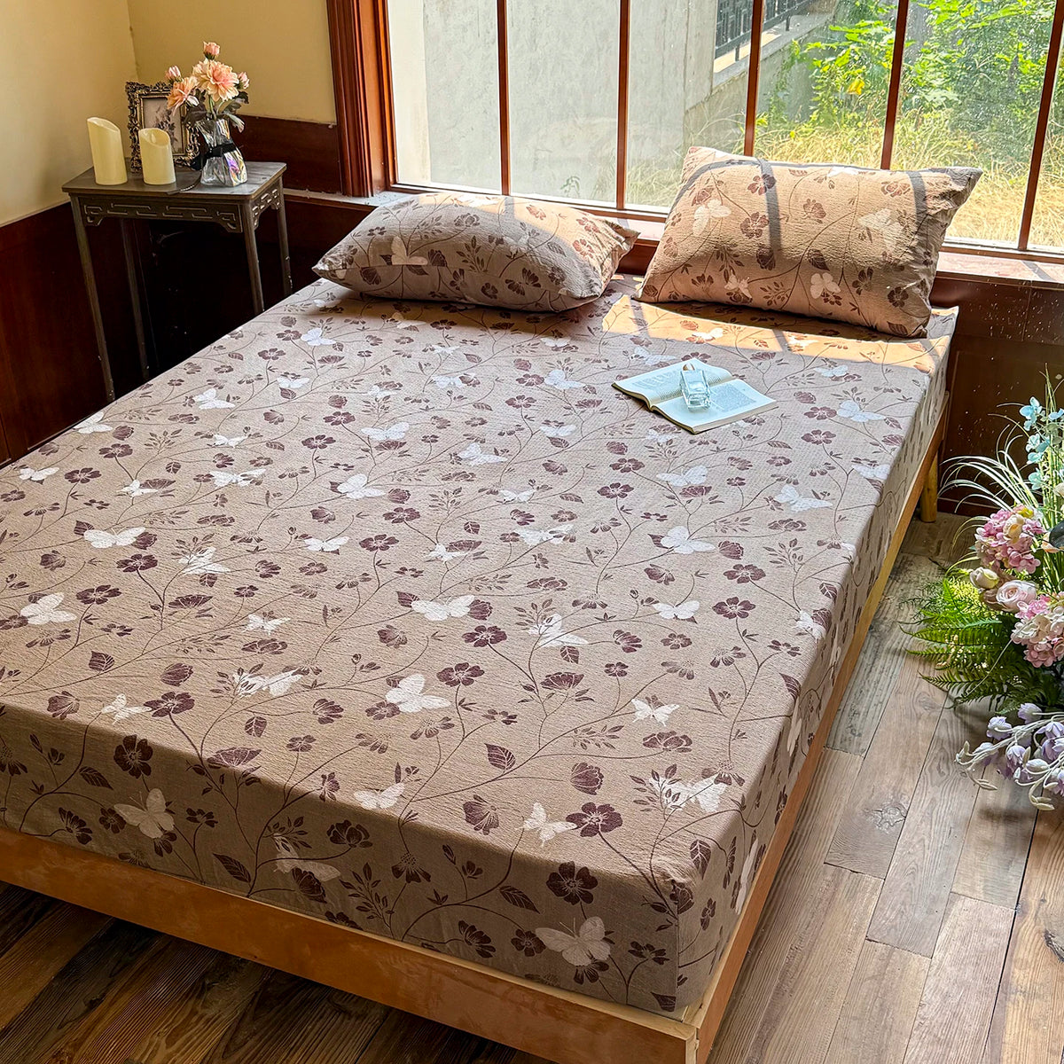 housse matelas coton lin plaid fleurs papillons moderne beige marron blanc double oreillers