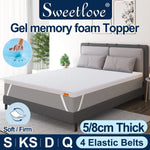 topper lit mousse mémoire forme gel gris blanc rayures diagonales moderne minimaliste élastiques